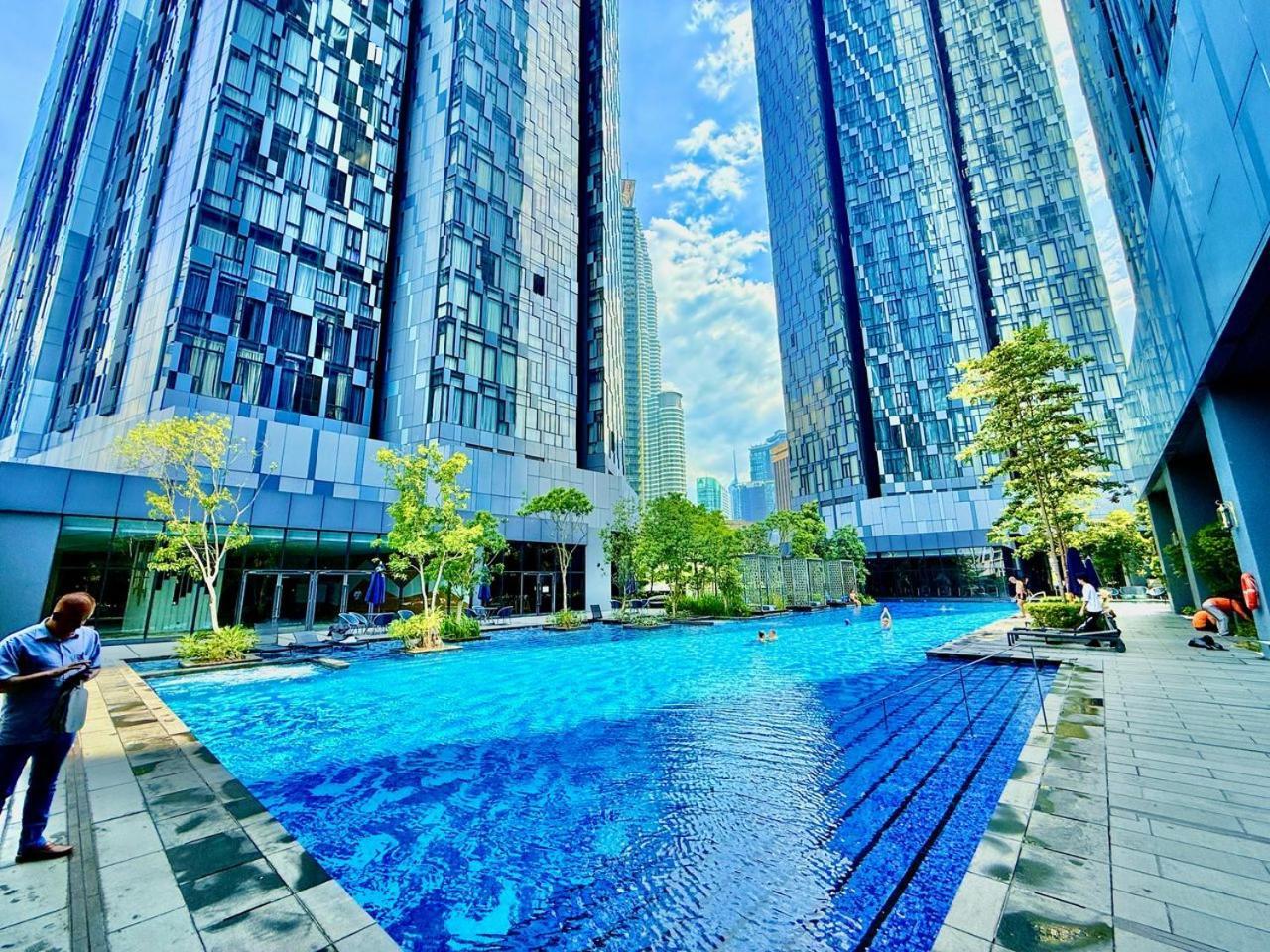 Star Residence Klcc By Sky Pool Kuala Lumpur Esterno foto